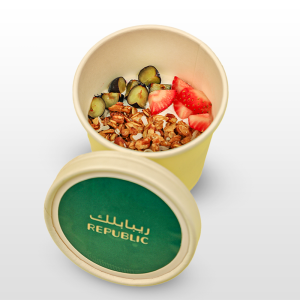 جرانولا في طبق